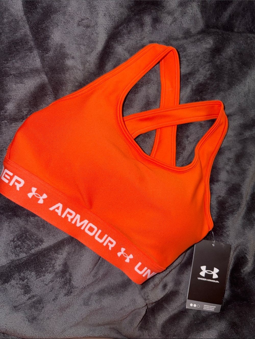 UNDER ARMOUR SPORTS BRA SIZE SMALL